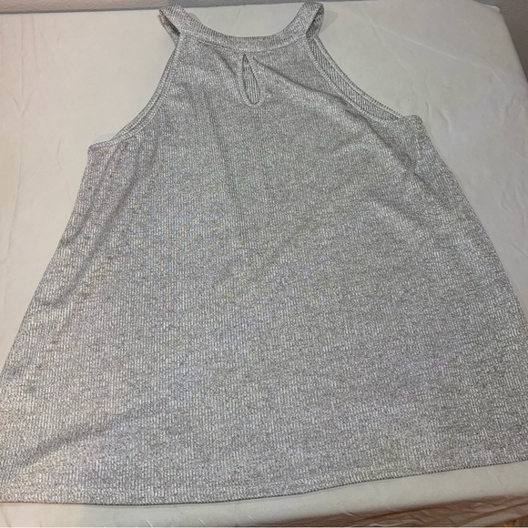 Torrid Ribbed metallic tank top - Picture 3 of 3